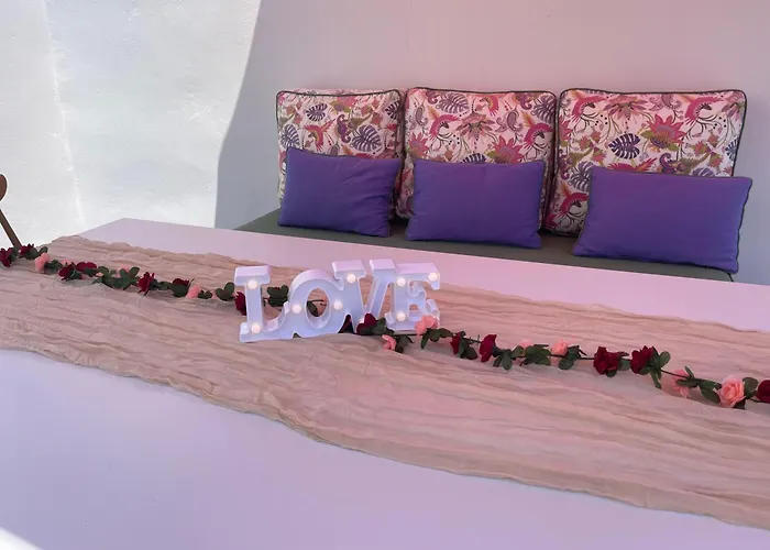 بيت للعطل Thallos Cave House And *