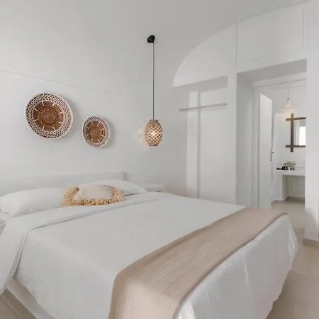 Thallos Cave House And Casa vacanze Karterados (Santorini)