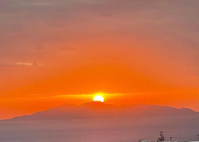 Thallos Cave House And Feriehus