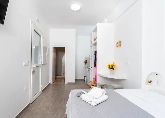 Feriehus Thallos Cave House And