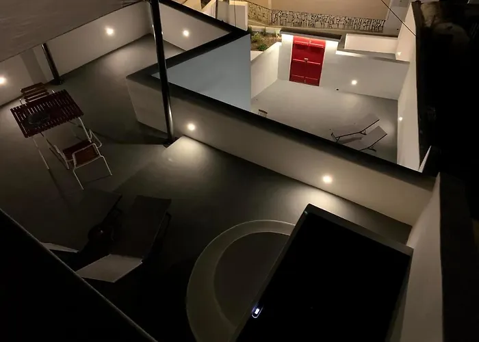 Feriehus Thallos Cave House And