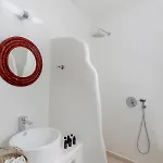 Thallos Cave House And *