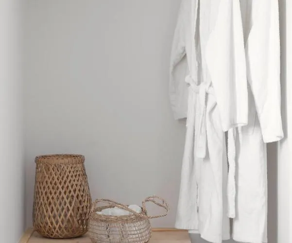 Thallos Cave House And Casa de Férias *