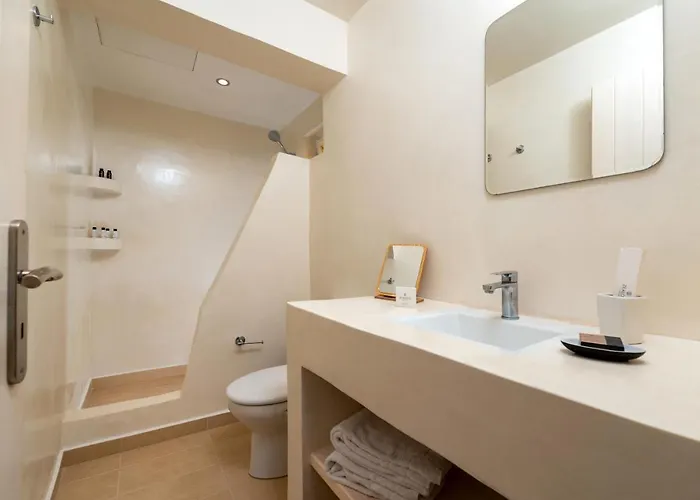 Thallos Cave House And Karterádos